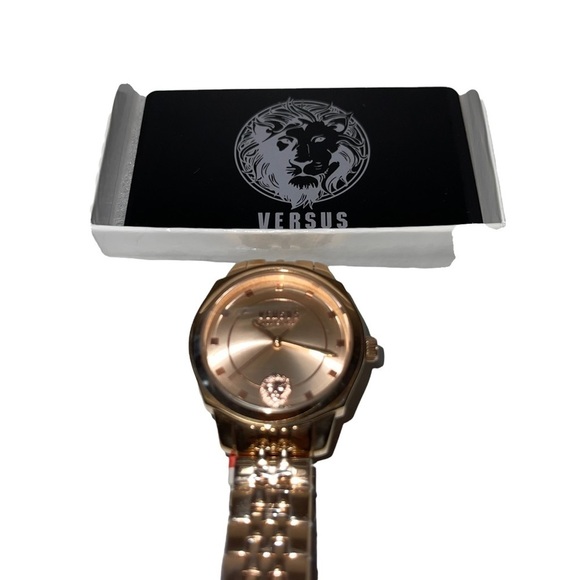 NWT Versace Versus Women Watch - Picture 4 of 5